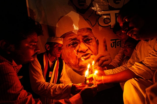 Anna Hazare forces India PM to take action