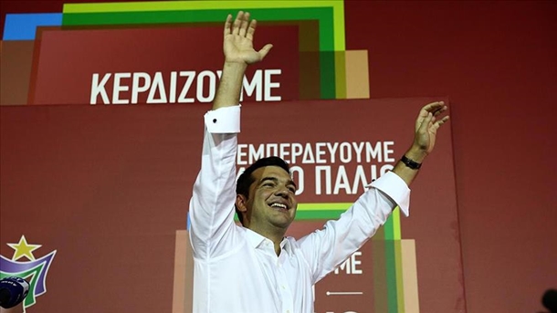 Alexis Tsipras celebrates victory