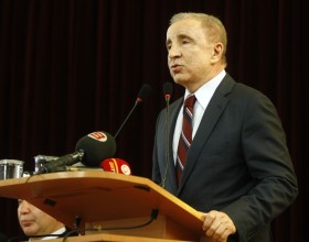 Ünal Aysal