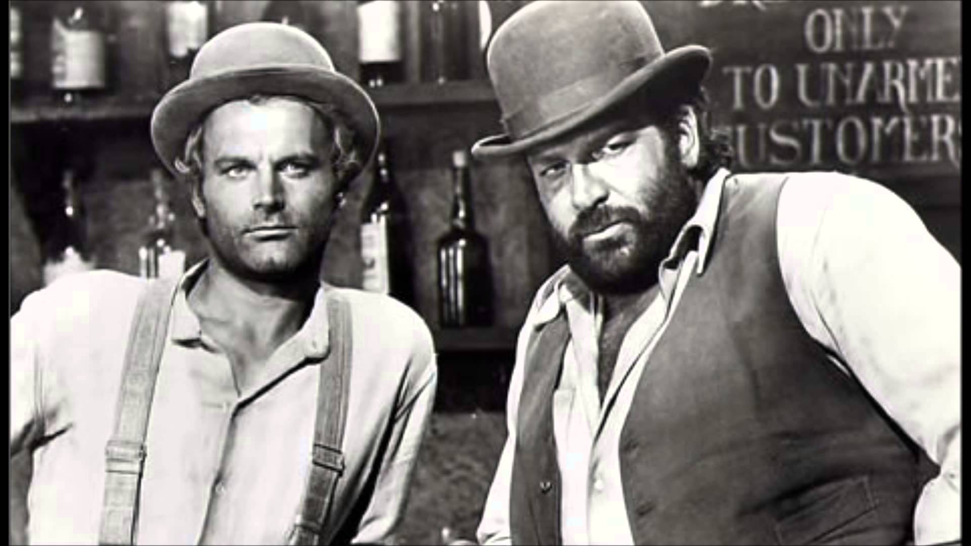 Bud Spencer kendisi gibi İtalyan olan aktör Terence Hill ile bir çok filmde rol almıştı