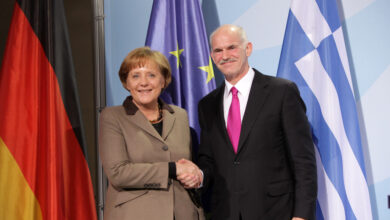 Angela Merkel would welcome voluntary bank help for Greece