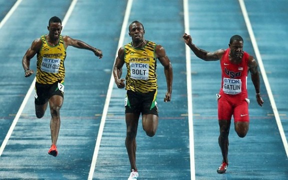 Moscow 2013:Press on the 100-meter final, “The Usain Bolt Lightning has ...