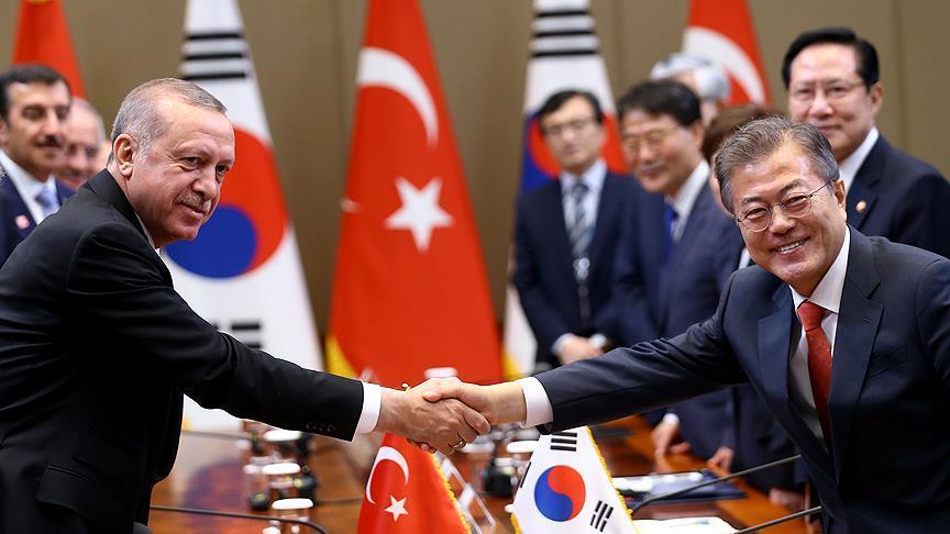 In South Korea, Turkey’s Erdogan agrees to boost ties