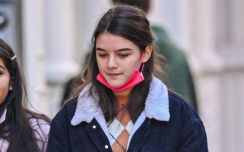 Like Mom Katie Holmes This Is What Suri Cruise Looks Like Today Nationalturk 