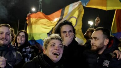 Greece allows same-sex marriage