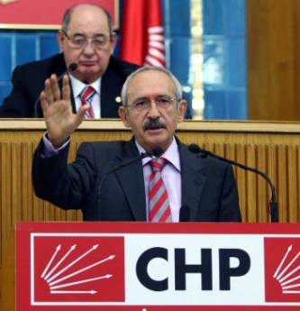 kemal kilicdaroglu grup1 e1293545054357