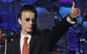 robin gibb oldu