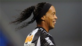 ronaldinho besiktas