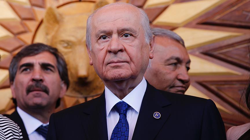 devlet bahceli 10248618