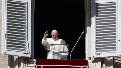 Papa Noel mesajında Suriye, Irak ve Yemen'i andı, trajedilere kayıtsız kalınmaması çağrısı yaptı