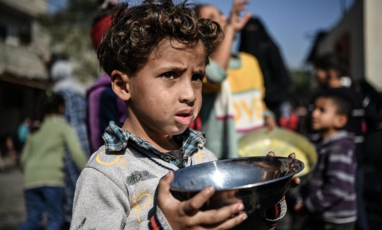 7 Ekim’den bu yana İsrail’in Gazze Şeridi’ne yönelik operasyonu devam ediyor. Binlerce sivilin öldüğü saldırılar insanları evlerinden etti.