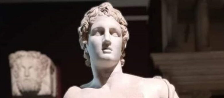 Büyük İskender heykeli