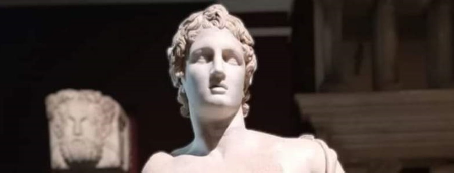 Büyük İskender heykeli