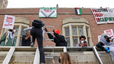 ABD'deki California Üniversitesi'nde Filistin'e destek gösterileri yeniden başladı.