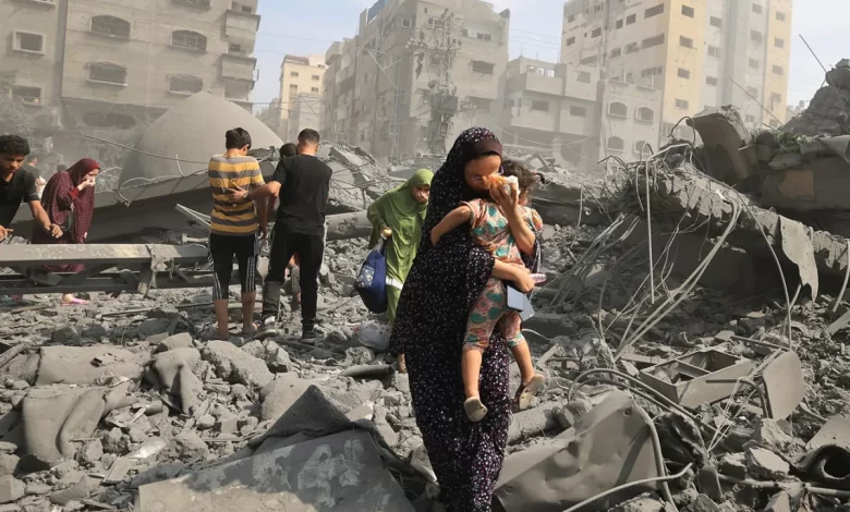 7 Ekim'den bu yana İsrail, Gazze'ye yönelik saldırılarını sürdürüyor. Şimdiye kadar Gazze'de 35 bin 173 kişi yaşamını yitirdi.