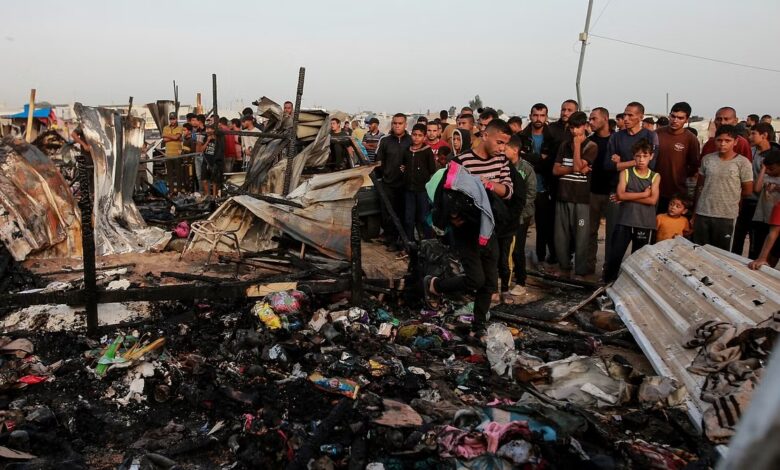 İsrail'den yeni iddia: Yangını Hamas'ın silah deposu tetikledi