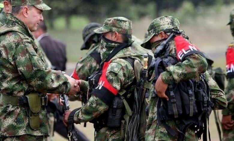 Kolombiya hükümeti ile silahlı isyancı örgüt Ulusal Kurtuluş Ordusu (ELN) arasında barış görüşmeleri sürüyor.