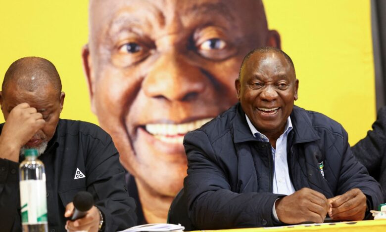 Güney Afrika'da Cyril Ramaphosa yapılan oylama sonucunda yeniden cumhurbaşkanı seçildi.