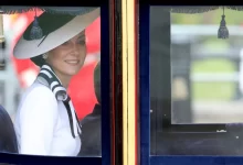 Uzun süredir kanser tedavisi gören Galler Prensi William'ın eşi Prenses Kate Middleton kameralar karşısına çıktı.