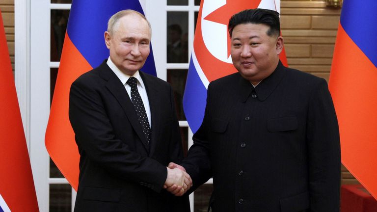 Rusya Devlet Başkanı Vladimir Putin, Kuzey Kore'yle imzaladıkları kapsamlı ortaklık anlaşmasını değerlendirdi.
