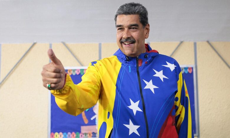 Venezuela Devlet Başkanı Nicolas Maduro, ülkede iç savaş çıkartılmasına izin vermeyeceklerini belirtti.