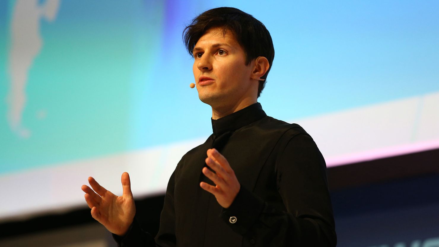 Telegram CEO Pavel Durov, Fransa'da havaalanında tutuklandı. Pavel Durov hakkında yakalama emri çıkarılmıştı.