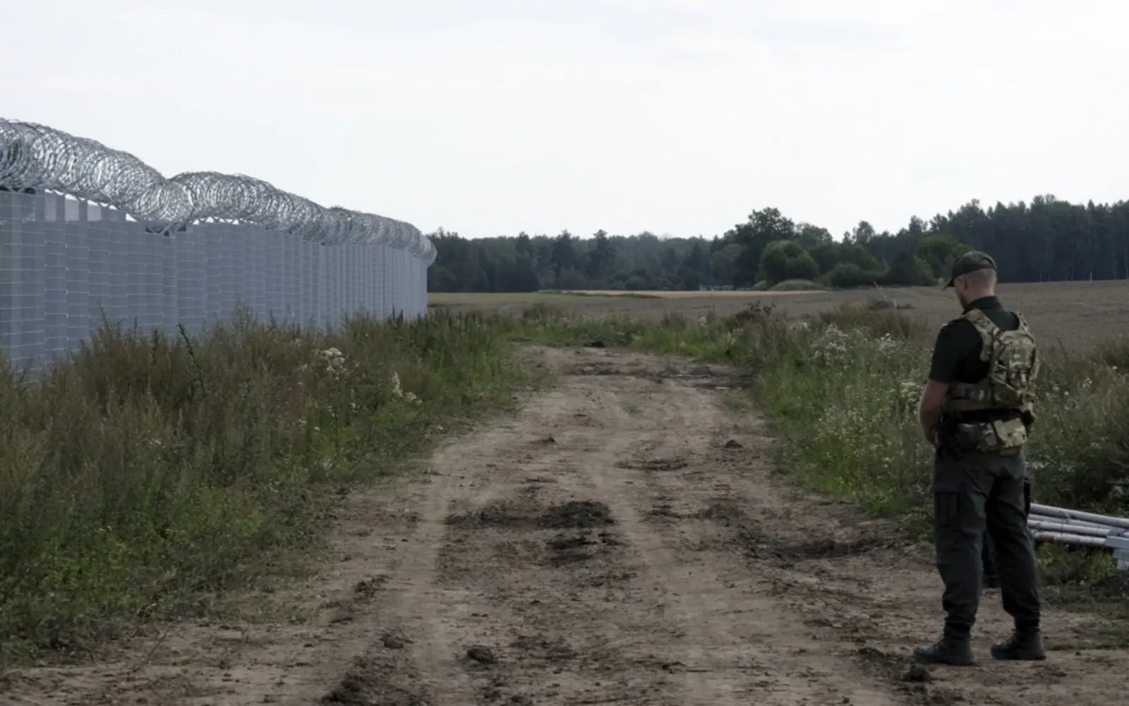 Belarus’un sınır bölgeleri ve askeri tesisleri hakkında istihbarat topladığı iddia edilen bir Japon'un ajanlık suçlamasıyla gözaltına alındığı bildirildi.