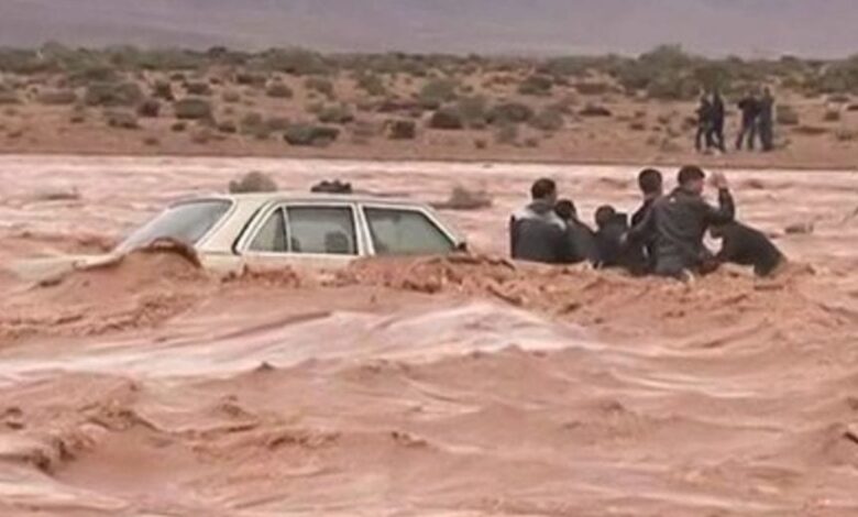 Fas'ın güneydoğusunda etkili olan sağanak yağışlar sebebiyle sel meydana geldi. Yaşanan felakette 11 kişi hayatını kaybetti.