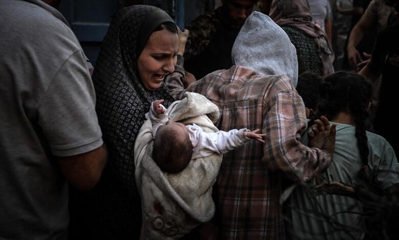 İsrail'in Gazze'ye yönelik saldırıları 7 Ekim'den bu yana sürüyor. Gazze'de şimdiye kadar binlerce sivil hayatını kaybetti.