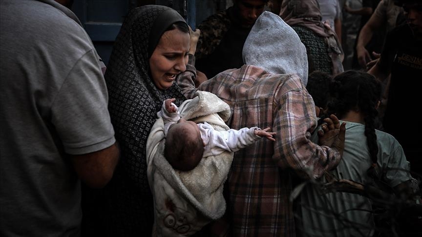 İsrail'in Gazze'ye yönelik saldırıları 7 Ekim'den bu yana sürüyor. Gazze'de şimdiye kadar binlerce sivil hayatını kaybetti.