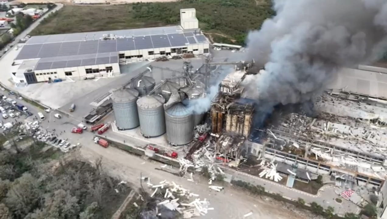 Oba makarna fabrikasında patlama