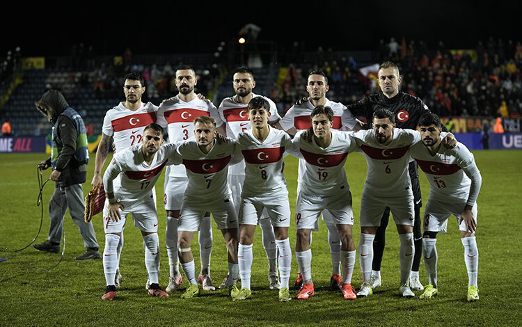 UEFA Uluslar B Ligi 4. Grup altıncı ve son maçında Türkiye, deplasmanda Karadağ'a 3-1 mağlup oldu.