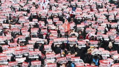 Seul'de, Güney Kore Devlet Başkanı Yoon Suk Yeol'un destekçileri ve karşıtları gösteriler düzenledi.