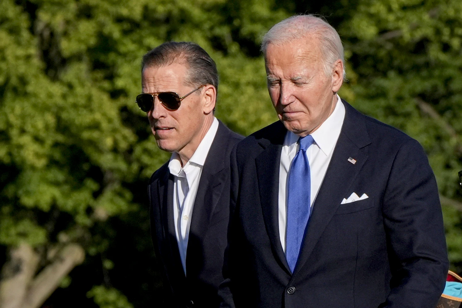 ABD Başkanı Joe Biden, vergi ve silah suçlarından hüküm giyen oğlu Hunter Biden’ı tam ve koşulsuz olarak affetti.