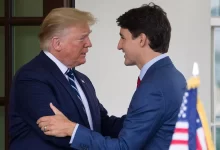 Donald Trump, sosyal medya paylaşımında Kanada Başbakanı Justin Trudeau'ya "Büyük Kanada Eyaleti'nin Valisi" ifadesiyle atıfta bulundu.