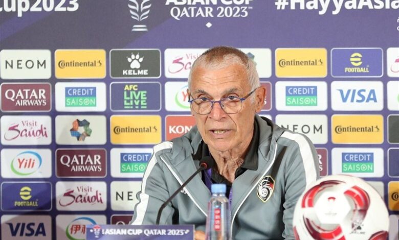 Arjantinli teknik direktör Hector Cuper, 2019 yılında Suriye Millî Futbol Takımı’nın başına getirildi.