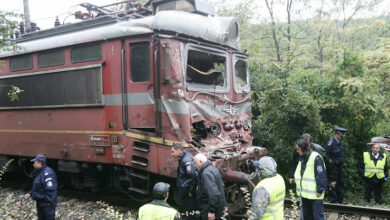 Bulgaristan’ın Sofya kenti yakınlarında Lokorsko’da meydana gelen tren kazasında iki kişi hayatını kaybetti, altı kişi ağır yaralandı.