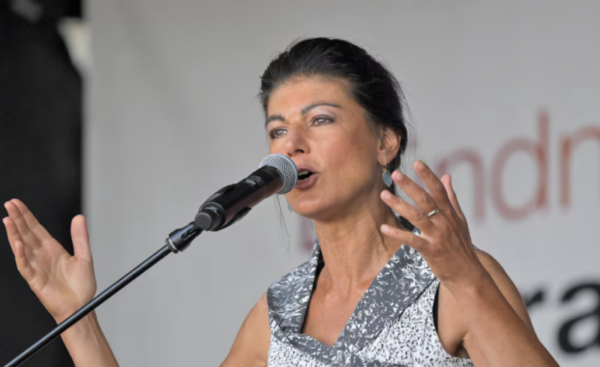 Sahra Wagenknecht Almanya Yesiller