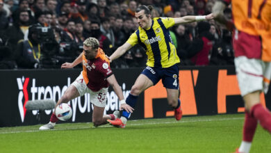 Trendyol Süper Lig'in 25. haftasında oynanan Galatasaray-Fenerbahçe derbisi, golsüz beraberlikle tamamlandı.