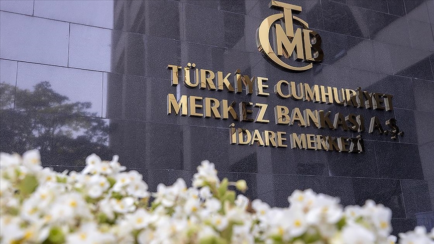 Türkiye Cumhuriyet Merkez Bankası (TCMB), politika faizini 250 baz puan düşürerek yüzde 42,50'ye çekti.